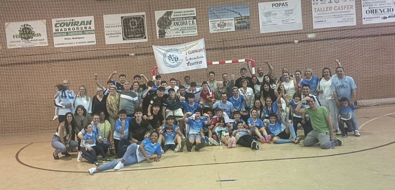 La categoría infantil consigue el ascenso a primera división infantil JUDEX (2025) 4