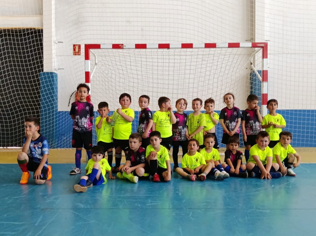 Convivencia de fútbol sala en Logrosán (2026) 1